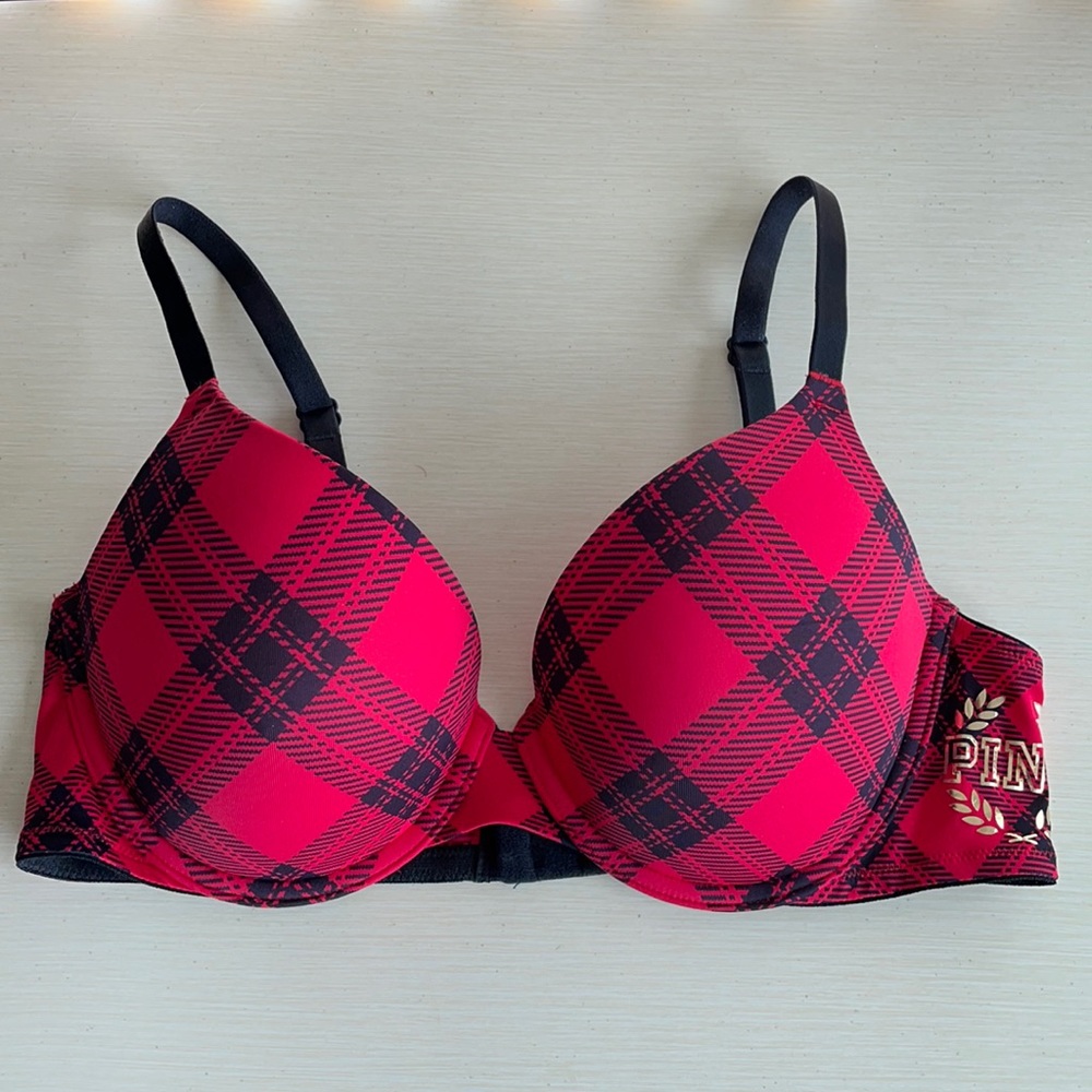 Victoria’s Secret Pink Wear Everywhere Push-up Bra